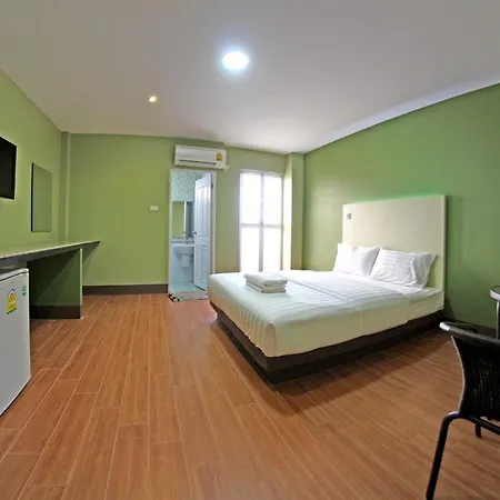 Central Park Hotel Sing Buri Exterior photo