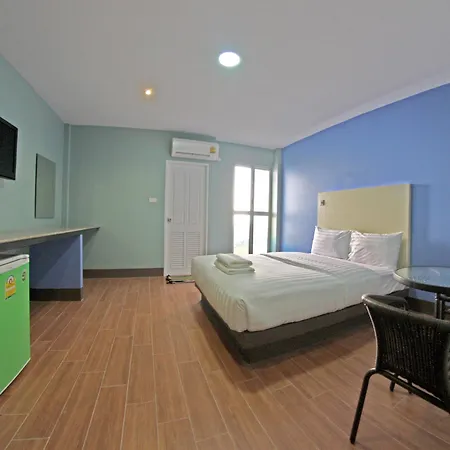 Central Park Hotel Sing Buri Exterior photo