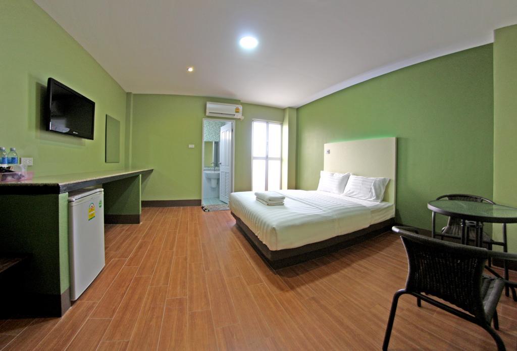 Park Hotel Singburi